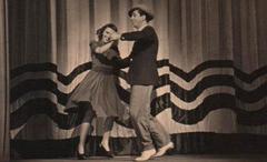 Lita Enhart and Juan Carlos Thorry in the Buenos Aires magazine '¡Que problema el de la carne!' at Teatro Maipo, 1941