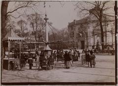 Historic black and white photograph of a café in front of Théâtre Marigny in the 8th arrondissement of Paris