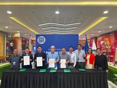 SM City Mindpro and Ateneo de Zamboanga University MOA signing ceremony with university heads attending