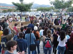 Students at Universidade do Estado de Santa Catarina (Udesc) attending an event