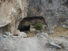 Davelis Cave
