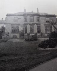 Whitworth Art Gallery and Museum building in Manchester around 1895