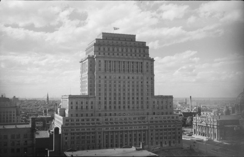 Sun Life Assurance Company building at 1155 Metcalfe Street Montreal