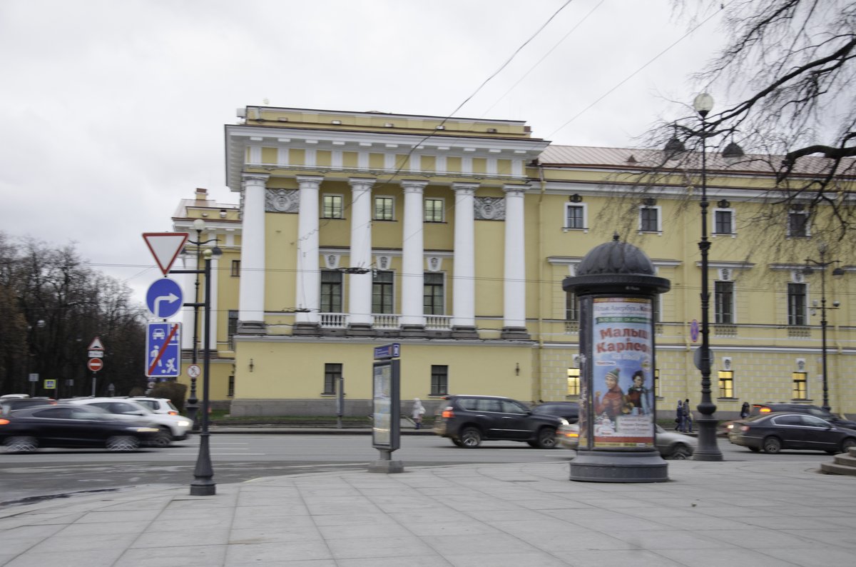 Winter scene in Saint Petersburg on 21st December 2015 with snow-covered buildings and a street view