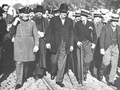 President Alvear with Ministers of Foreign Affairs and War and officials placing commemorative plaque honoring prominent patriot at 1923 ceremony