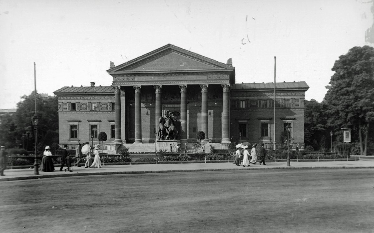 Historic Kunsthalle building in Budapest from 1911