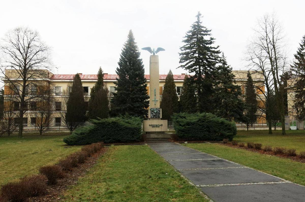 War memorial in Pardubice on Zborovské square