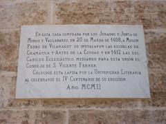 Commemorative plaque of the University of Valencia installed in 1902