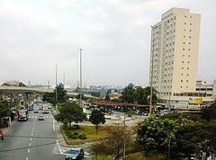 Aerial view of Largo de Osasco with residential buildings and greenery