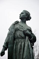 Close-up of Gabrielle Petit statue in Brussels