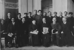 Group photo of participants at the First Turkologic Congress featuring prominent Turkologists in early 20th century