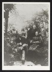 Vintage family portrait of Romaan Gezelle, Philomena De Smet and their children