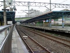 Platforms at Sindorim Station on Seoul Subway Line 1 and Gyeongbu Line