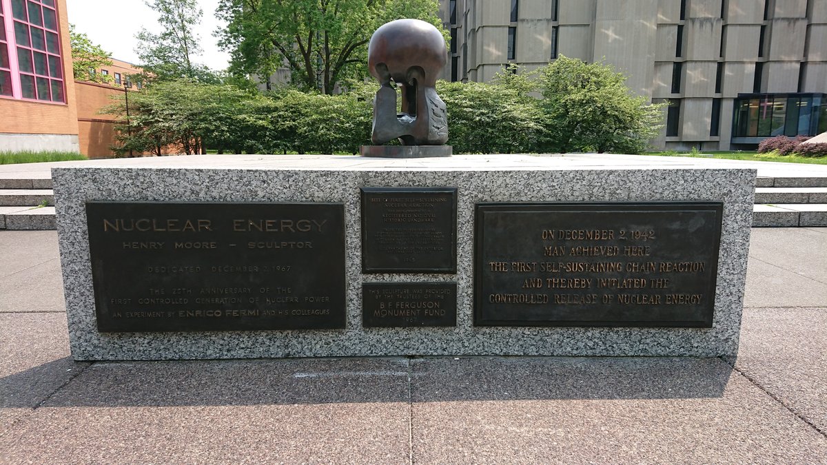 Chicago Pile 1 monument by Henry Moore in Chicago