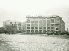 Business court building near the Church of All Saints from northwest view, photo from 1913