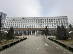 Russian State Geological Prospecting University named after Sergo Ordzhonikidze building exterior