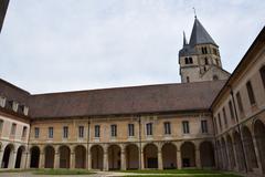 Abbaye de Cluny historic monastery ruins