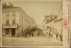Sykstuska Street in Lviv with historic buildings and people walking