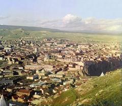 Early 1900s color photograph of Havlabar district in Tbilisi, Georgia, by Sergei Mikhailovich Prokudin-Gorskii