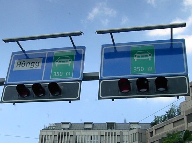 A traffic sign indicating an autostrasse (express road) in Switzerland