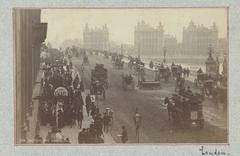 Vintage photograph of horse-drawn carriages crossing Westminster Bridge in London between 1870 and 1900