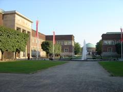 Pempelfort Ehrenhof in Düsseldorf with historic buildings and modern sculptures