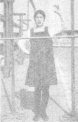 Hitomi Kinue as a student at Nikaido Gymnastics School