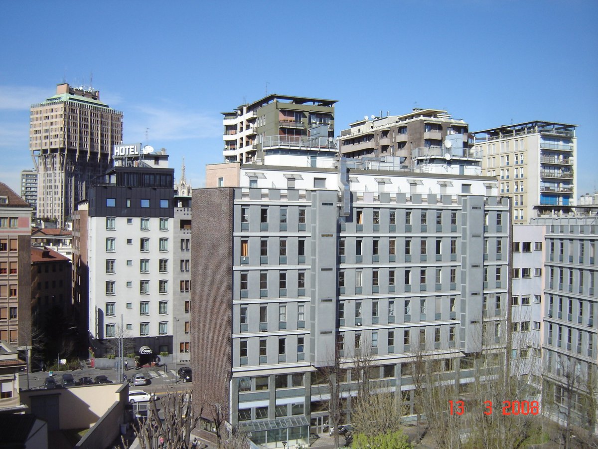 Università Degli Studi Di Milano