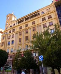 Teatro Isabel la Católica exterior in Granada