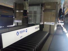 Ana Rosa metro station platform with blue Line signage