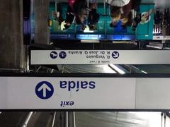 Exit of Ana Rosa station with staircases and people