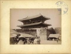Heunginjimun gate in Seoul during the 1900s