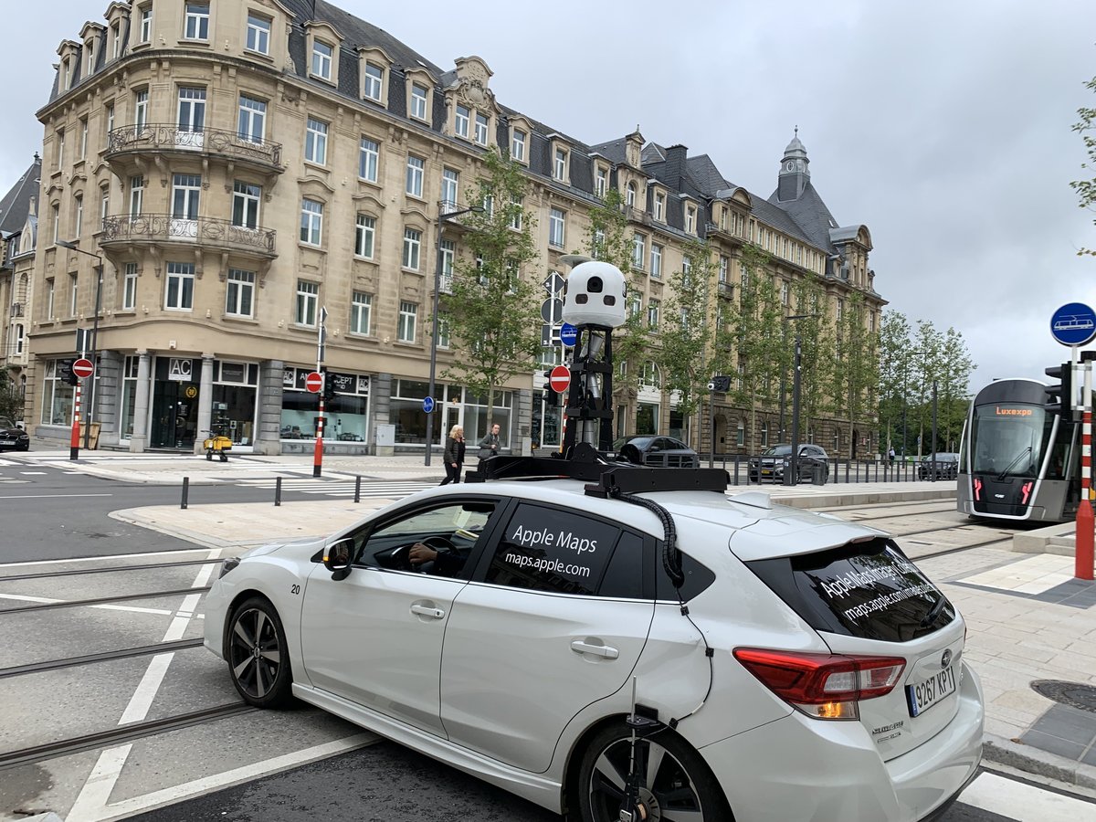 Apple Maps vehicle in Luxembourg City