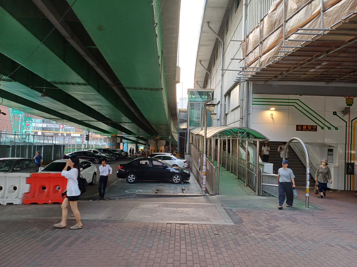 Exit 6 of Guro Digital Complex Station in Seoul