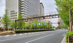 Road Route 20 (Koshu Kaido) passing between Yoyogi in Shibuya and Nishi-Shinjuku in Shinjuku, Tokyo