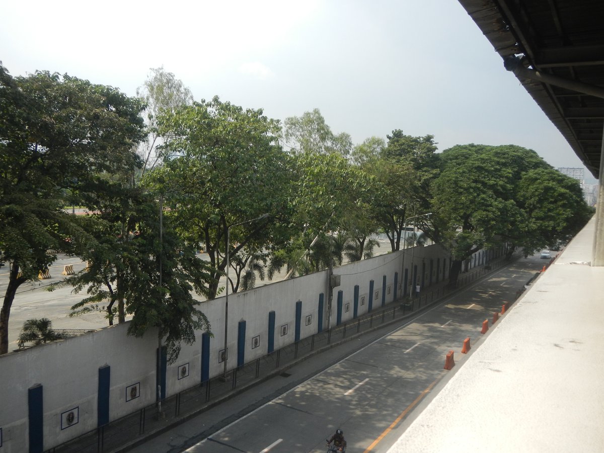 Santolan-Annapolis MRT Station along EDSA with Camp Crame and Philippine National Police signage, Quezon City Philippines