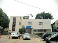Mangubon-dong Community Service Center in Jungnang-gu exterior view