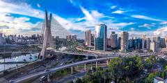 Octávio Frias de Oliveira Bridge and United Nations Business Center in São Paulo