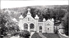 Historic monuments at Mont-Royal, Notre-Dame-des-Neiges Cemetery in 1901