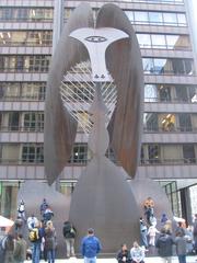Children playing around the Chicago Picasso sculpture in Daley Plaza