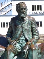 Monument To Jules Verne