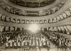 Interior view of Teatro Forero in Lima during a recital by José Santos Chocano in 1924