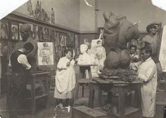 Carmen Saco in sculpture workshop at Escuela de Bellas Artes Lima 1921