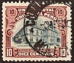1907 Peruvian definitive postage stamp featuring Palacio de la Exposición in Lima postmarked