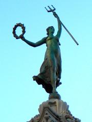 Dewey Monument statue of Victory in Union Square San Francisco 1902