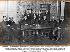 Signing of Urrutia-Thomson Treaty at Palacio de San Carlos on April 6, 1914 with Antonio José Uribe and Thadeus Thomson