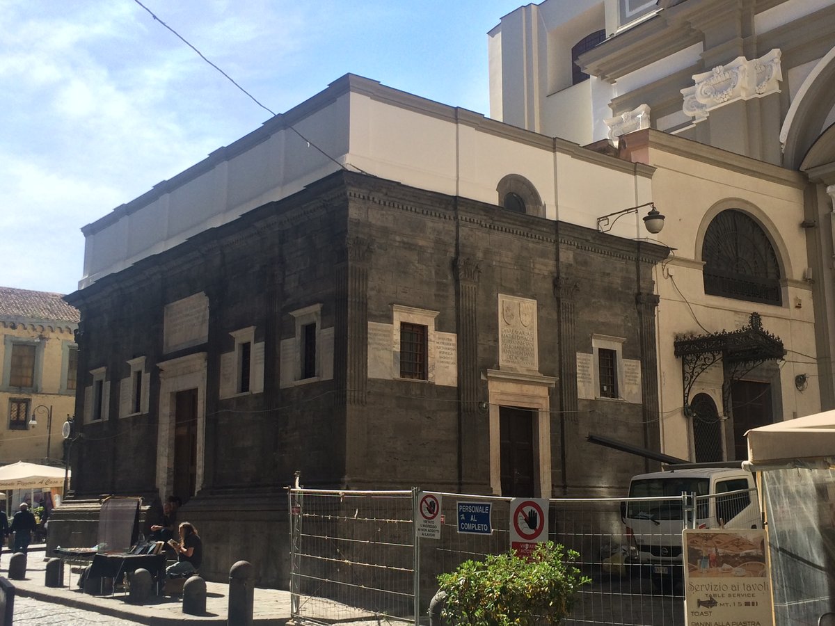 Cappella Pontano exterior view from the east