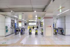 Ticket gates at Noda Station on the Hanshin Main Line
