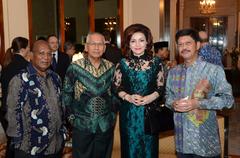 Ambassador hosting a reception for Bupati before leadership training program in America