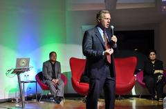 U.S. Embassy event hosts '24 Hours of Reality' climate change forum with Ted Osius and Jakarta presenters